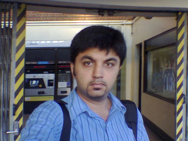 pic1.jpg (600x450; 44655 bytes)