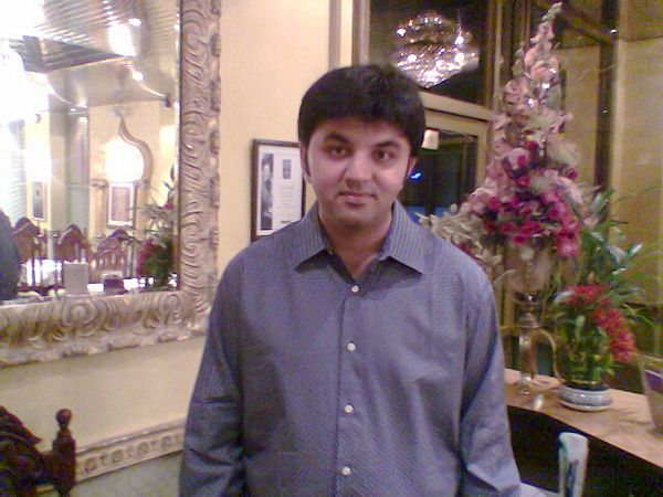 pic2.jpg (600x450; 53723 bytes)